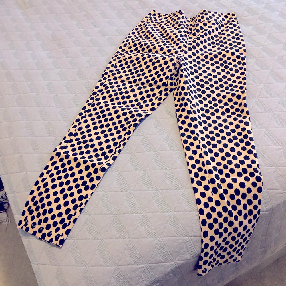 Pull on polka dot cropped pant